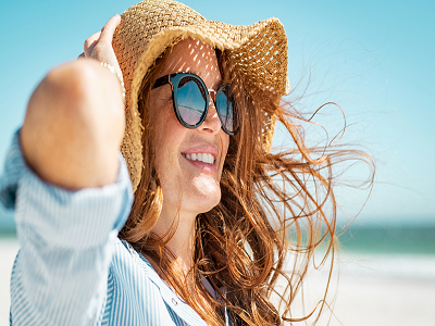 بهترین راه برای محافظت از موهایتان در برابر آسیب آفتاب!